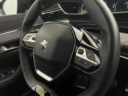 Photo 24 Peugeot 508  Hybrid4 360 e-EAT8 Peugeot Sport Engineered