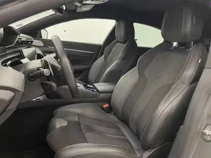 Photo 13 Peugeot 508  Hybrid4 360 e-EAT8 Peugeot Sport Engineered