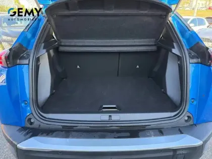 Photo 27 Peugeot 2008  PureTech 130 S&S BVM6