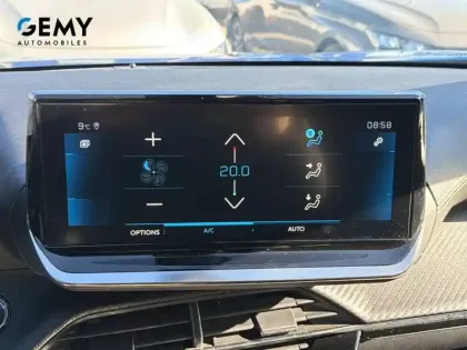 Photo 36 Peugeot 2008  PureTech 130 S&S BVM6