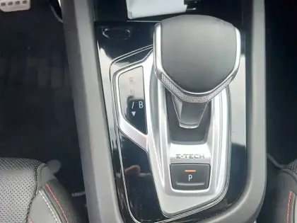 Photo 12 Renault Arkana  E-Tech 145 - 21B