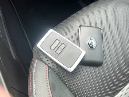 Photo 24 Renault Arkana  E-Tech 145 - 21B