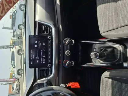 Photo 11 Kia Stonic  1.0 T-GDi 120 ch MHEV iBVM6