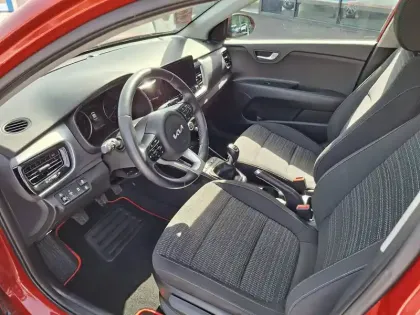 Photo 9 Kia Stonic  1.0 T-GDi 120 ch MHEV iBVM6