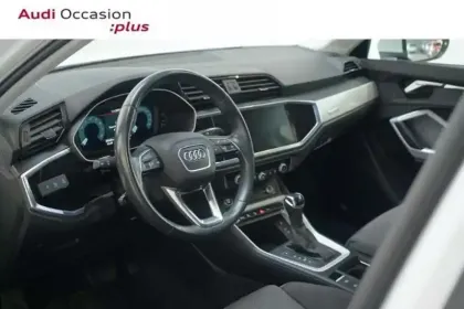 Photo 12 Audi Q3 35 TFSI 150 ch S tronic 7 Advanced