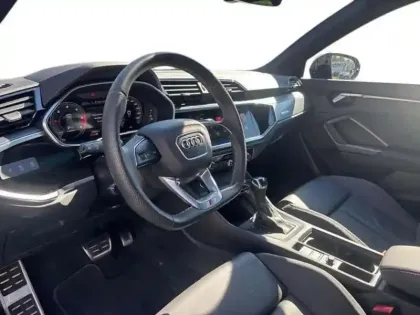 Photo 8 Audi Q3 Gén. II Ph1 NG S line plus 5