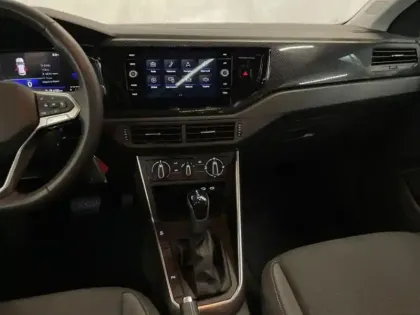 Photo 9 Volkswagen Polo Gén. VI Ph2 Life Plus 5