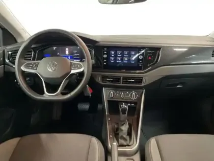 Photo 7 Volkswagen Polo Gén. VI Ph2 Life Plus 5