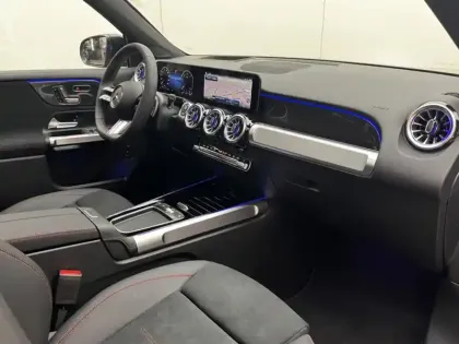 Photo 17 Mercedes GLB Gén. I (X247) Ph2 AMG Line 5