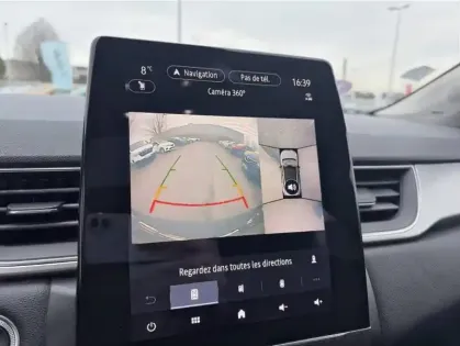 Photo 24 Renault Captur Gén. II (HJB) Ph1 Intens 5