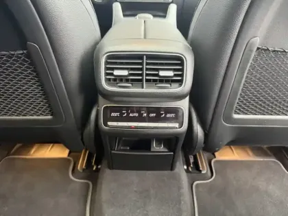 Photo 13 Mercedes Classe E 350 de 4MATIC AMG Line