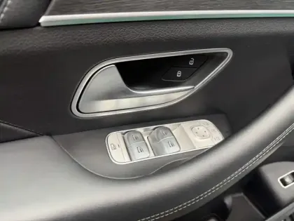 Photo 21 Mercedes Classe E 350 de 4MATIC AMG Line