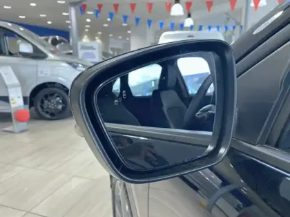 Photo 29 Ford Kuga Gén. III Ph2 ST-Line X 5