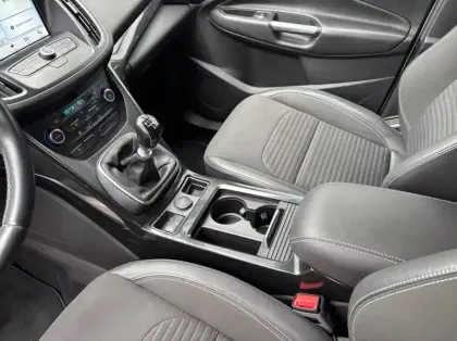 Photo 18 Ford Kuga Gén. II Ph2 Titanium 5