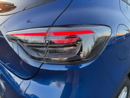 Photo 21 Renault Clio TCe 90 ch Generation 5p