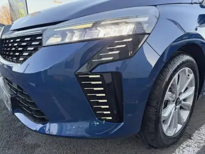 Photo 17 Renault Clio TCe 90 ch Generation 5p