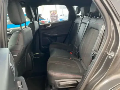 Photo 8 Ford Kuga Gén. III Ph2 ST-Line X 5