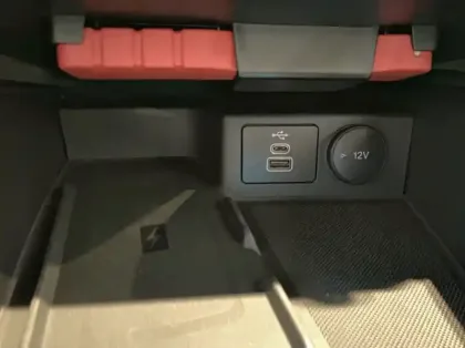 Photo 21 Ford Kuga Gén. III Ph2 ST-Line X 5