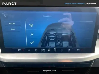 Photo 25 Ford Focus Gén. IV Ph2 Titanium X Business 5