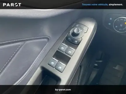 Photo 26 Ford Focus Gén. IV Ph2 Titanium X Business 5