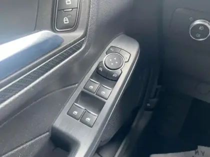 Photo 5 Ford Kuga Gén. III Ph1 ST-Line 5