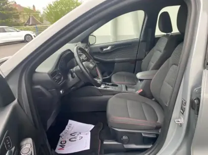 Photo 9 Ford Kuga Gén. III Ph1 ST-Line 5