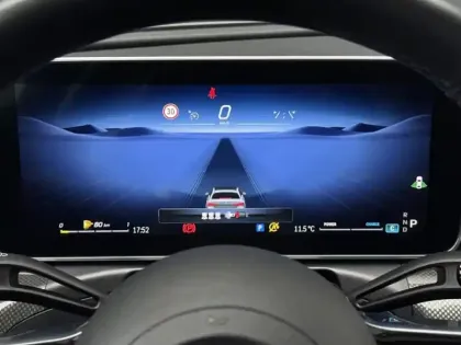 Photo 31 Mercedes Classe C Gén. V (W206) Ph1 AMG Line 4