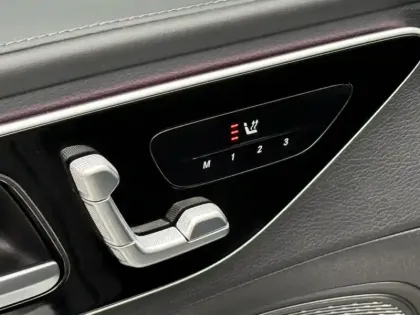 Photo 14 Mercedes Classe C Gén. V (W206) Ph1 AMG Line 4