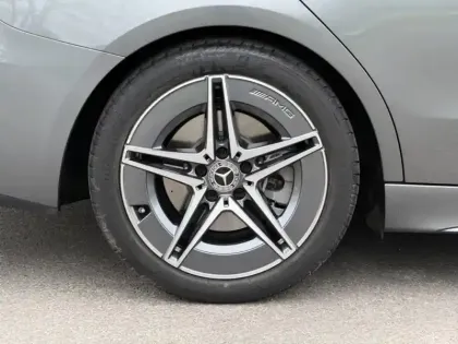 Photo 10 Mercedes Classe C Gén. V (W206) Ph1 AMG Line 4