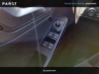 Photo 22 Ford Kuga Gén. III Ph1 Titanium 5