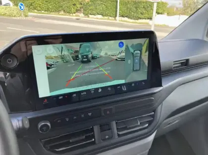 Photo 15 Ford Custom Gén. II Ph1 Limited 1