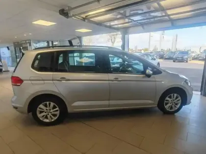 Photo 9 Volkswagen Touran Gén. III Ph1 Lounge 5