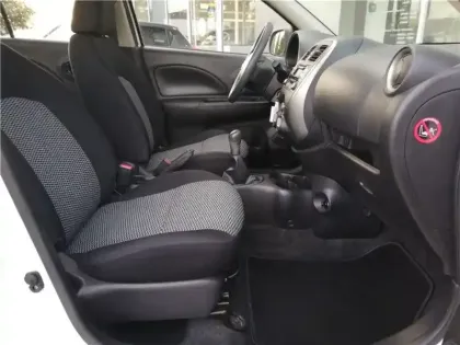 Photo 32 Nissan Micra Gén. IV (K13) Ph2 Visia 5