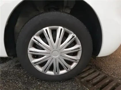 Photo 6 Nissan Micra Gén. IV (K13) Ph2 Visia 5