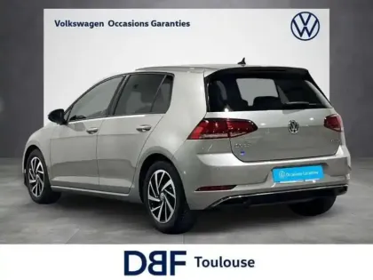 Photo 12 Volkswagen Golf 1.5 TSI 130 EVO DSG7 Connect