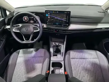 Photo 7 Volkswagen Golf Gén. VIII Ph2 VW Edition 5