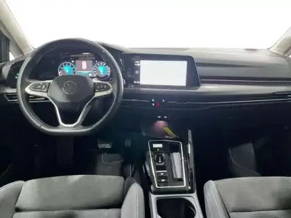 Photo 7 Volkswagen Golf Gén. VIII Ph1 Style 5