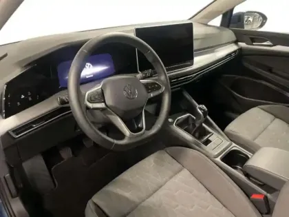 Photo 8 Volkswagen Golf Gén. VIII Ph2 VW Edition 5