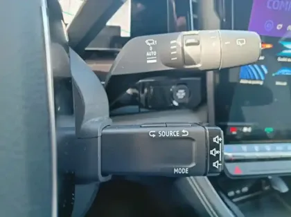 Photo 20 Renault Espace Gén. VI (RHN) Ph1 Techno 5