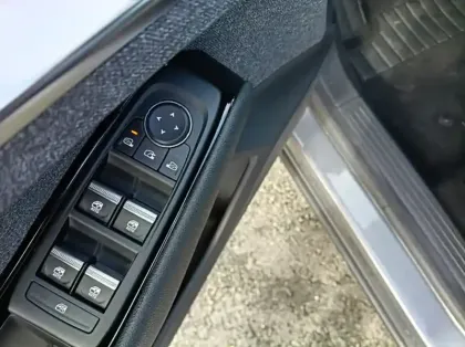 Photo 6 Renault Espace Gén. VI (RHN) Ph1 Techno 5