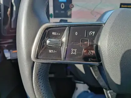 Photo 16 Renault Espace Gén. VI (RHN) Ph1 Techno 5