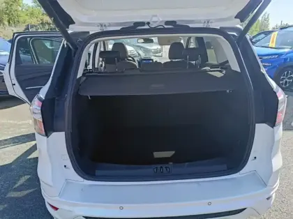 Photo 10 Ford Kuga Gén. II Ph2 Vignale 5