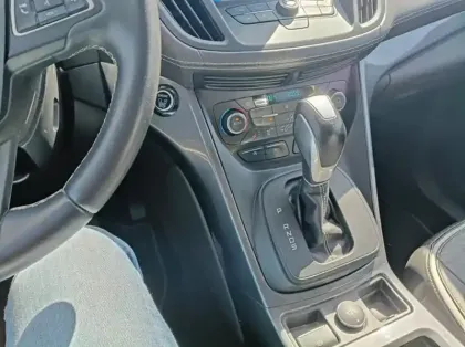 Photo 7 Ford Kuga Gén. II Ph2 Vignale 5