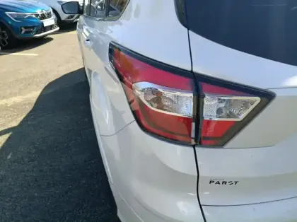 Photo 29 Ford Kuga Gén. II Ph2 Vignale 5