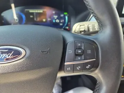 Photo 15 Ford Kuga Gén. III Ph1 Titanium 5