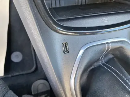 Photo 18 Ford Puma 1.0 Flexifuel 125ch S&S mHEV Titanium