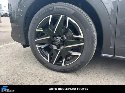 Photo 12 Peugeot 3008 Gén. III Ph1 Allure 5