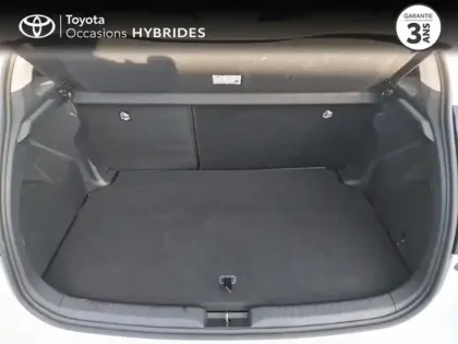 Photo 9 Toyota Yaris Gén. IV Ph1 NG Dynamic 5