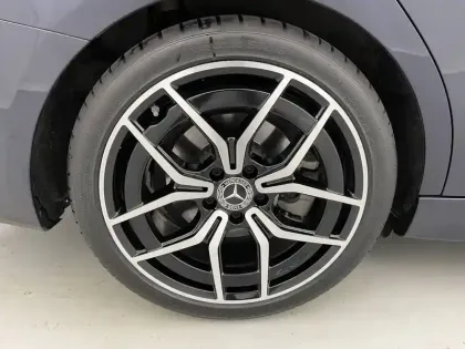 Photo 52 Mercedes Classe C  200 d 9G-Tronic