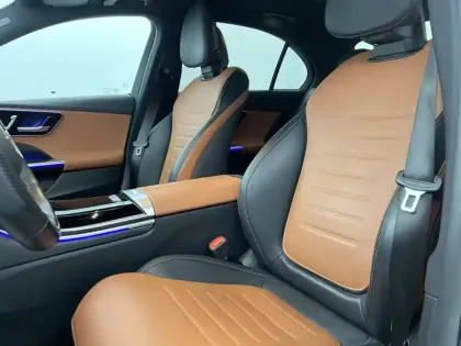 Photo 14 Mercedes Classe C Gén. V (W206) Ph1 AMG Line 4